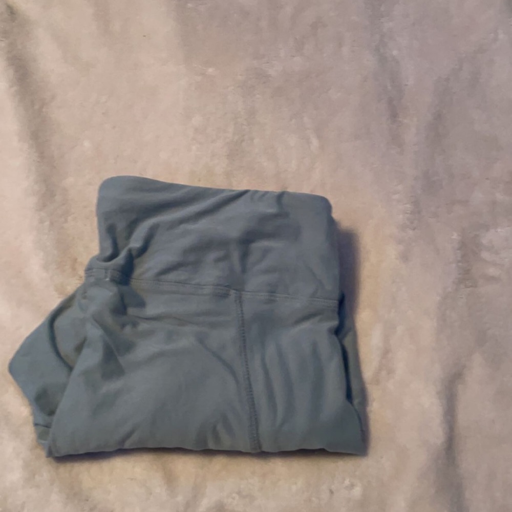 Never worn